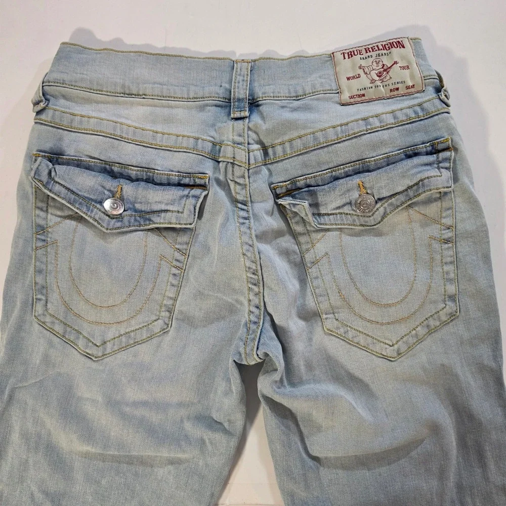 True Religion Geno Flap Relaxed Slim Blue Light Wash Denim Jeans Size 32 Y2K